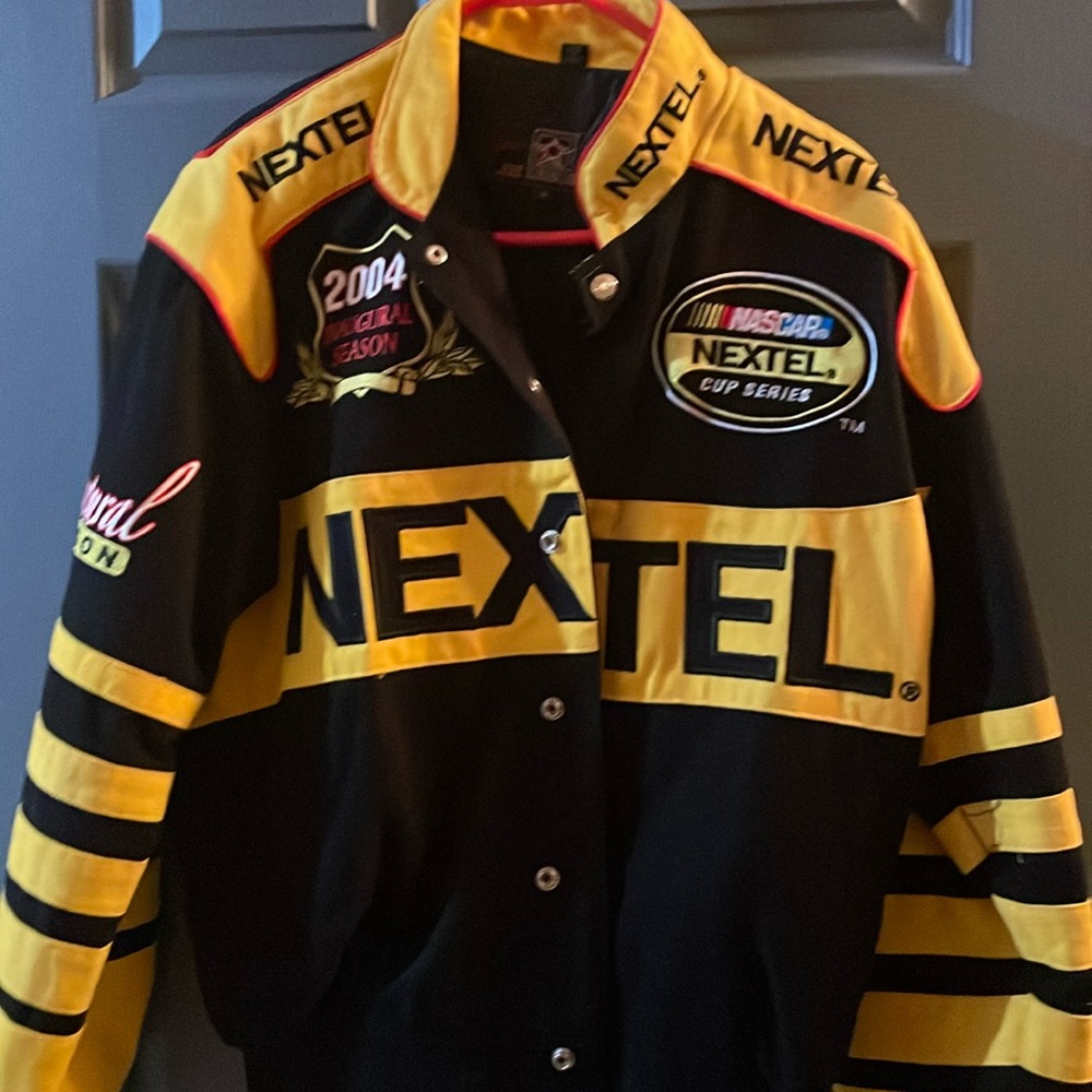 2004 Nextel cup series jacket small